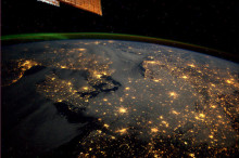Interstellar travel: how to spot a ‘starman’ going by